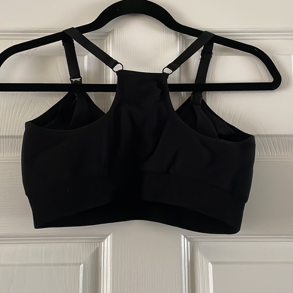 Kindred Bravely Sublime Hands Free Pumping & Nursing Sports Bra. - Picture 3 of 3